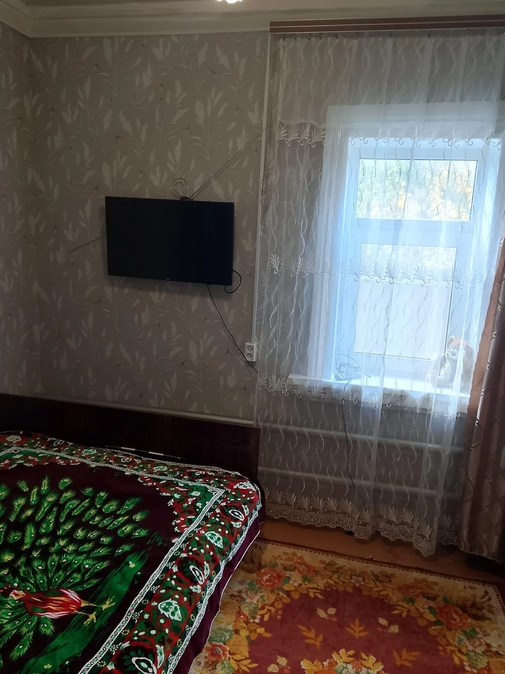 Сдам посуточно теплый и кирпичный дом